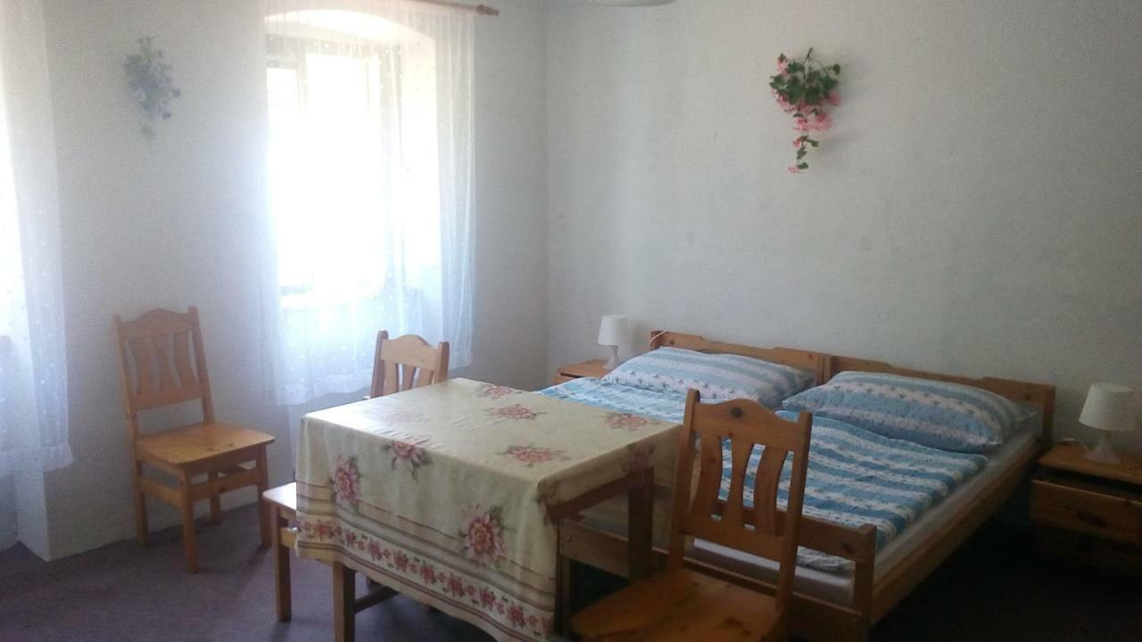 Pronajem Pokoju Belle Vue Apartment Vranov nad Dyji Luaran gambar